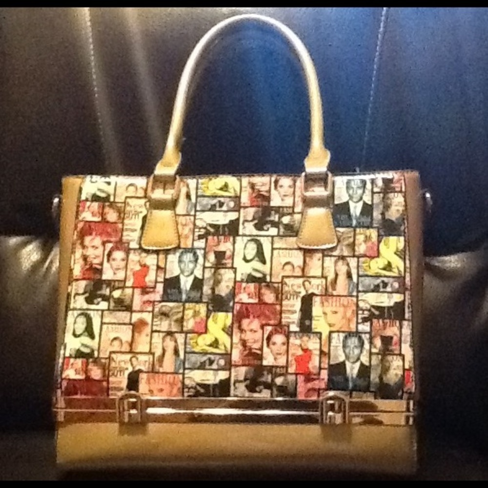 Satchel Patent leather purse